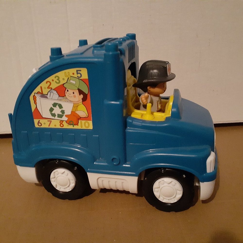 Fisher Price Garbage Recycling Truck Sing W 1 Peep